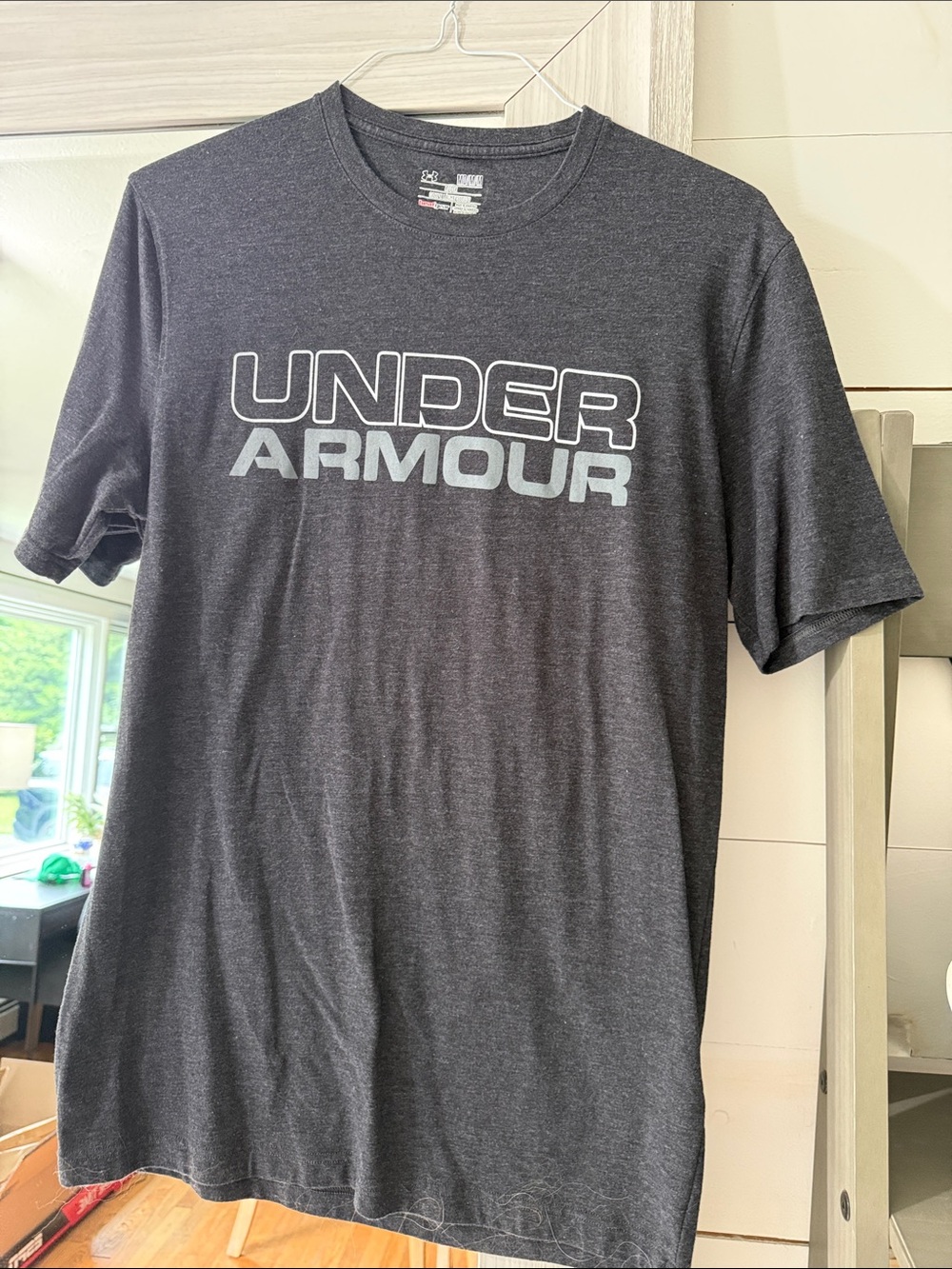 Under Armour Men's Charcoal Logo T-Shirt